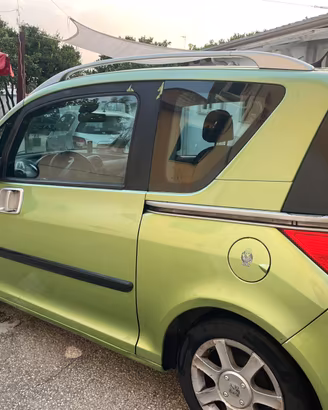 Peugeot 1007 targa polacca