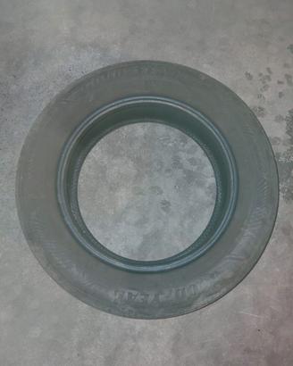 Pneumatici Estivi Goodyear 205/60 R16 92V