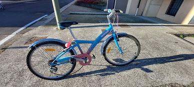 Bicicletta bambina/o  10/15 anni misura 24 usata.