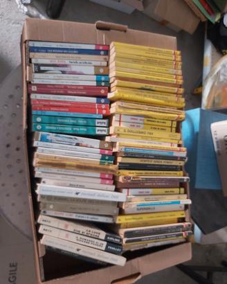 libri, gialli, romanzi di vario genere 