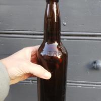 Bottiglie di birra d'epoca vuote