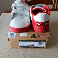 Scarpe  spiderman o Nike da bimbo numero 27