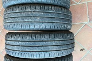 pneumatici 165/60 R15 77H usati
