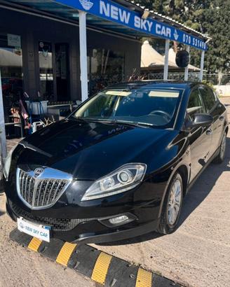 Lancia Delta 1.6 MJT DPF AUTOMATICO