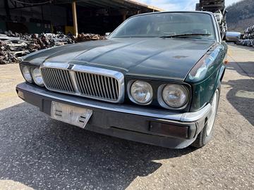 Ricambi usati per Jaguar XJ6 3.2 bz del 1991