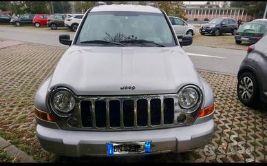 JEEP Cherokee 2ª serie - 2004