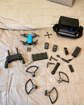 DJI Spark + 2 Batterie + Borsa