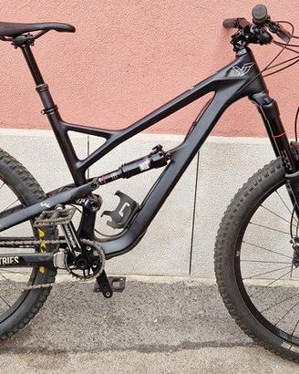 MTB allmountain YT Jeffsy CF carbonio 27,5''
