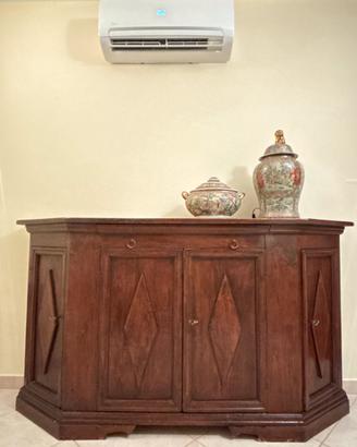 CREDENZA IN LEGNO SAGOMATA  MOTIVI A ROMBO