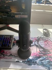 Logitech G Blue Yeti Microfono USB