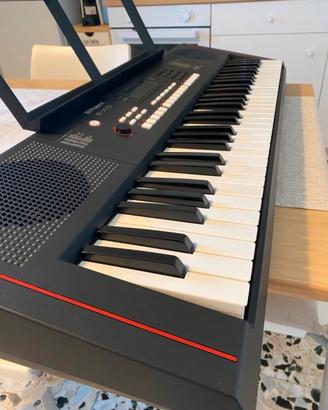Tastiera Roland E-X10