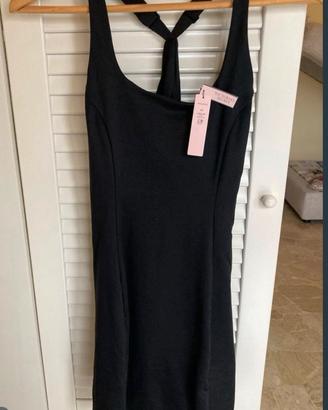 Abito sportivo con pantaloncino integrato