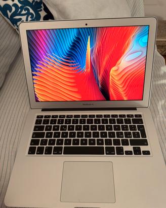 MacBook Air da 13", 8 gb RAM, 256GB, argento