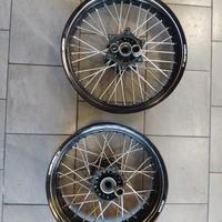 cerchi a raggi ktm 1190