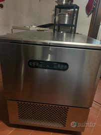 Abbattitore 5 teglie Tecnodom