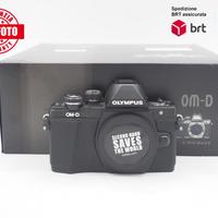 Olympus OM-D E-M10 II