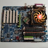 Scheda madre Gigabyte GA-8VT880 – Socket 478