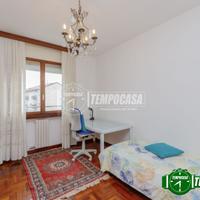 Stanza - Camera a Milano Via Barnaba Oriani