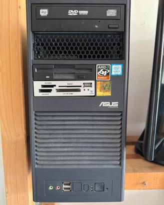 PC fisso assemblato + monitor e accessori
