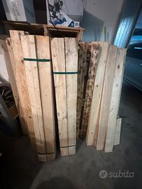 Listelli in legno di abete