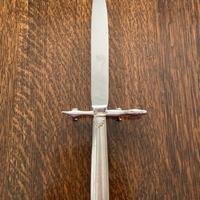 Set di 12 poggiaposate a forma di bassotto