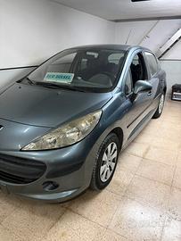 Peugeot 207 1.4 hdi