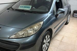 Peugeot 207 1.4 hdi