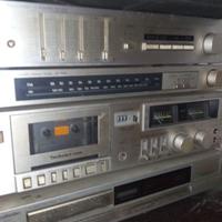 Stereo componibile con giradischi