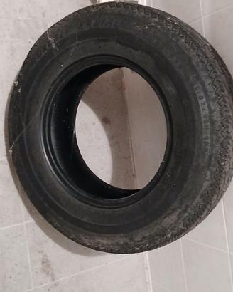 Pneumatico gomma copertone