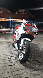 SUZUKI GSX-R 600 K7