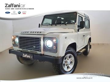LAND ROVER Defender - Defender 90 2.2 TD4 Station