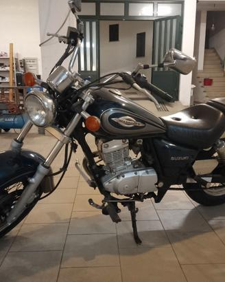 Suzuki Marauder 125