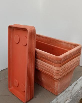 Vasi in plastica