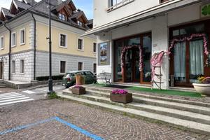 INTERESSANTE LOCALE COMMERCIALE PER INVESTIMENTO