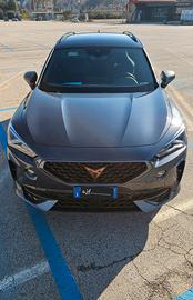 CUPRA FORMENTOR 1.4 e-HYBRID PLUG IN 204CV  in GAR