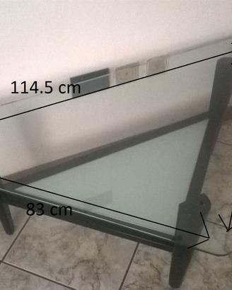 Tavolino in vetro triangolare