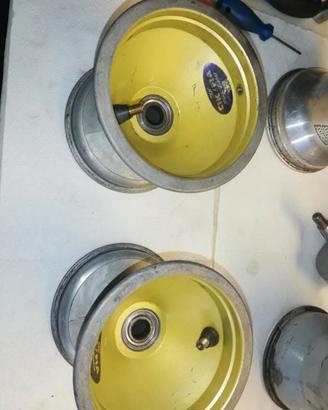 Cerchi kart epoca vintage Swiss Hutless Magnesio