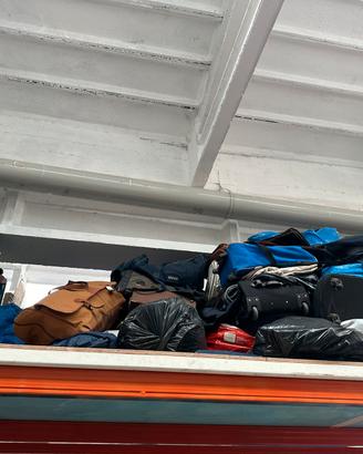 Borse grandi e piccoli solo in stock