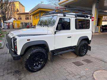 Defender 90