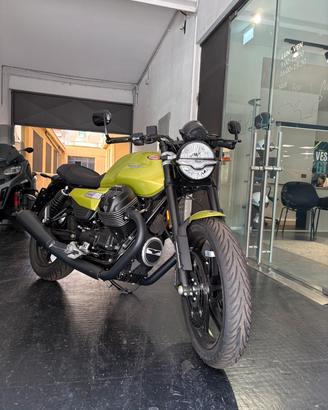 Moto Guzzi V7 Sport - KM0