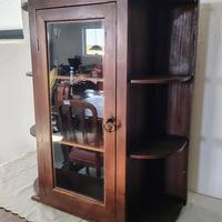 Vetrinetta vintage di legno