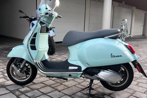 Vespa GTS 300
