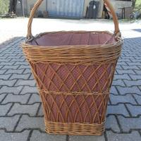 Portabiancheria in vimini