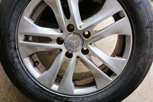 Cerchi e gomme Mercedes