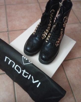 stivaletto donna motivi 