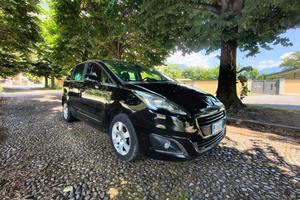 PEUGEOT 5008 BlueHDi 120 CV AUTOMATICA