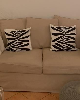DIVANO IKEA come nuovo