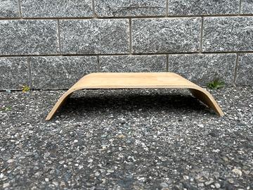 Rialzo per pc o macchinetta caffè