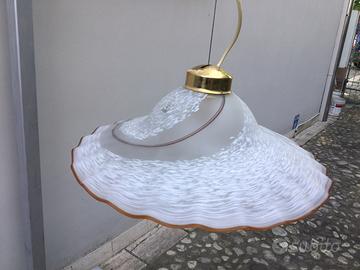Lampadario da cucina a cappello