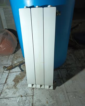 termosifone in alluminio a 3 elementi 